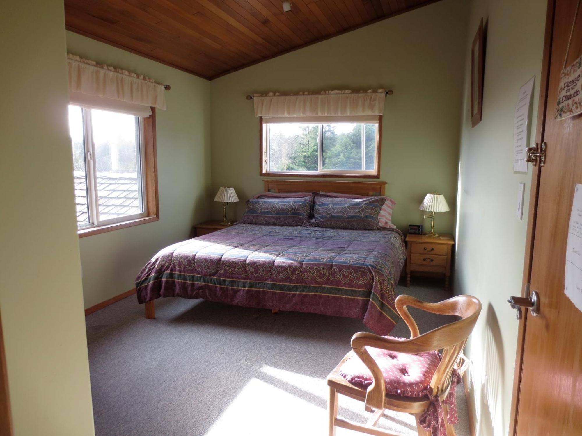 Bed and Breakfast Moon And Sixpence à Ucluelet Extérieur photo